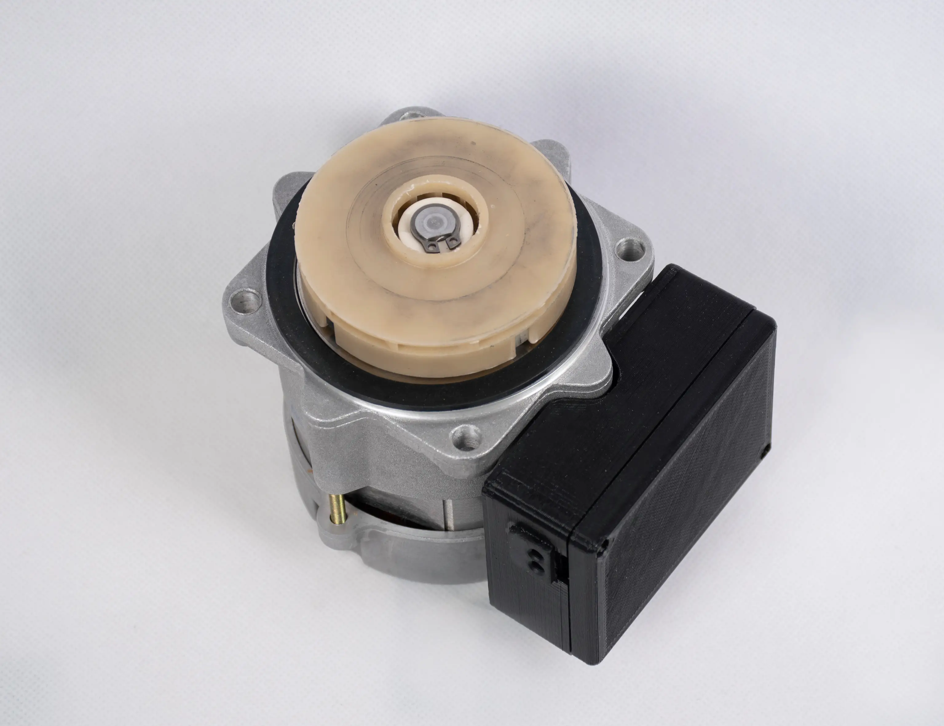 پمپ سیرکولاتور مخصوص پکیج هاي شوفاژ خانگى و صنعتى